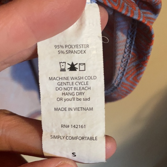 Lularoe - Picture 3 of 3